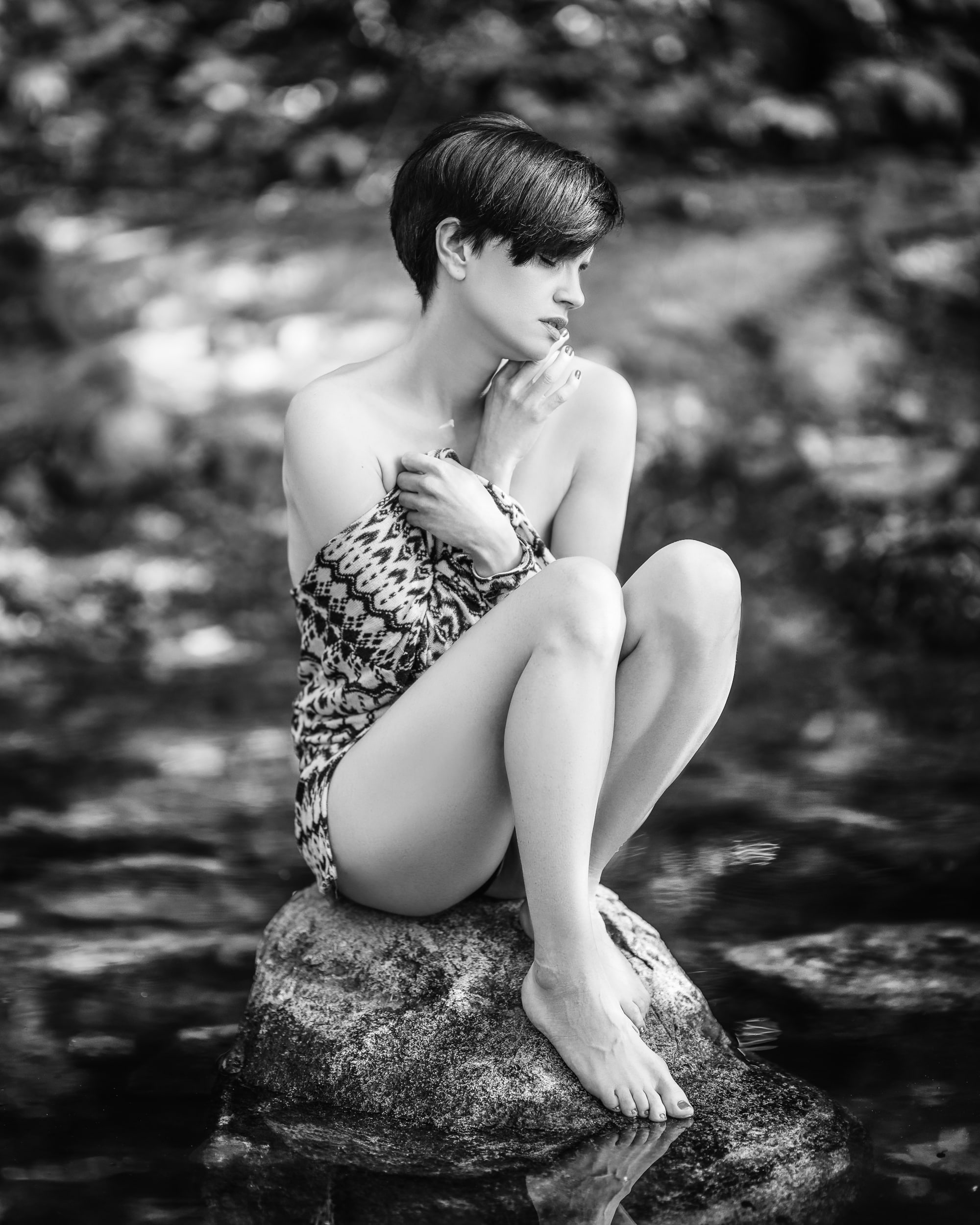 stefanraab-portraitfotografie-mainz-frau-felsen