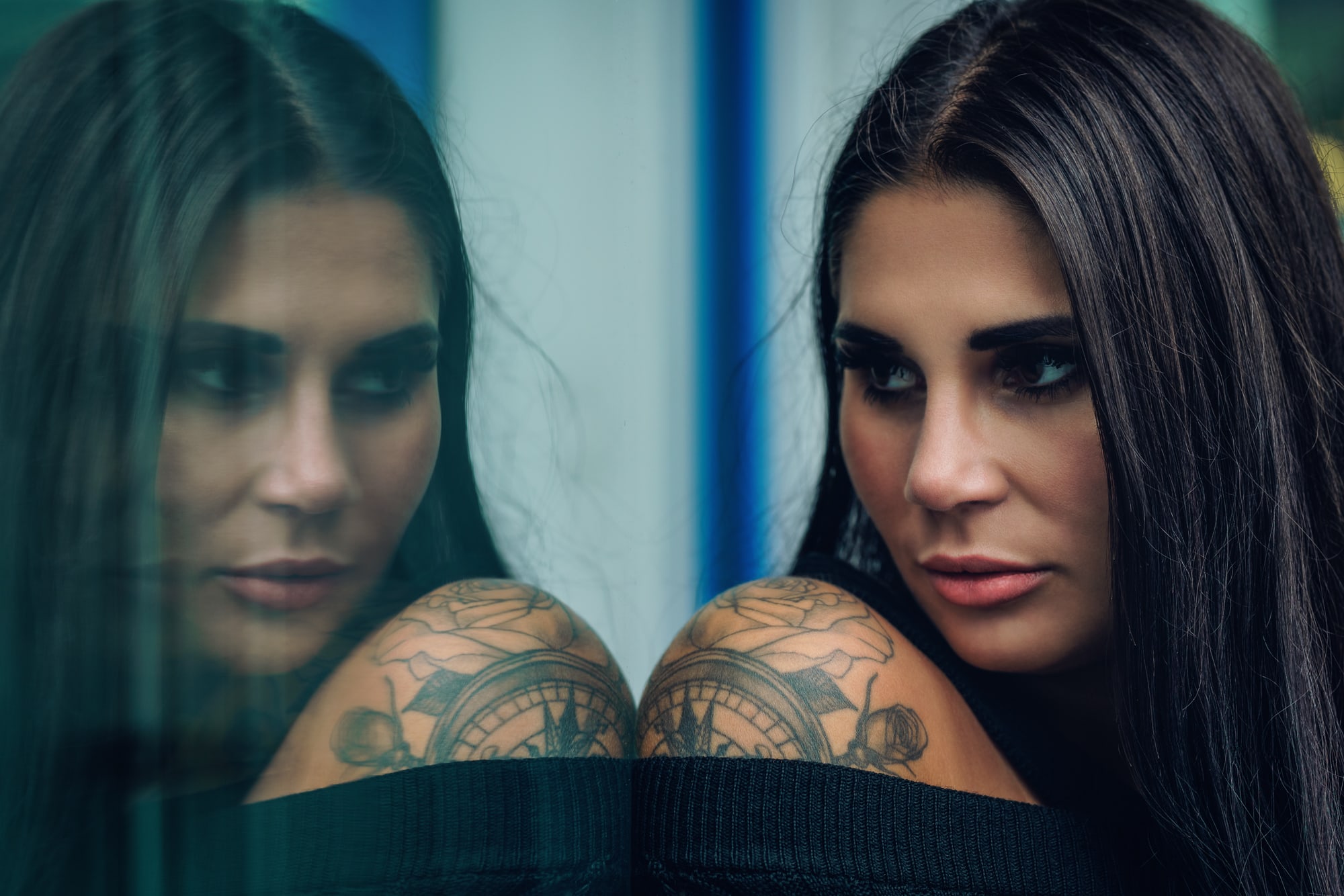 stefanraab-portraitfotografie-mainz-frau-mirror
